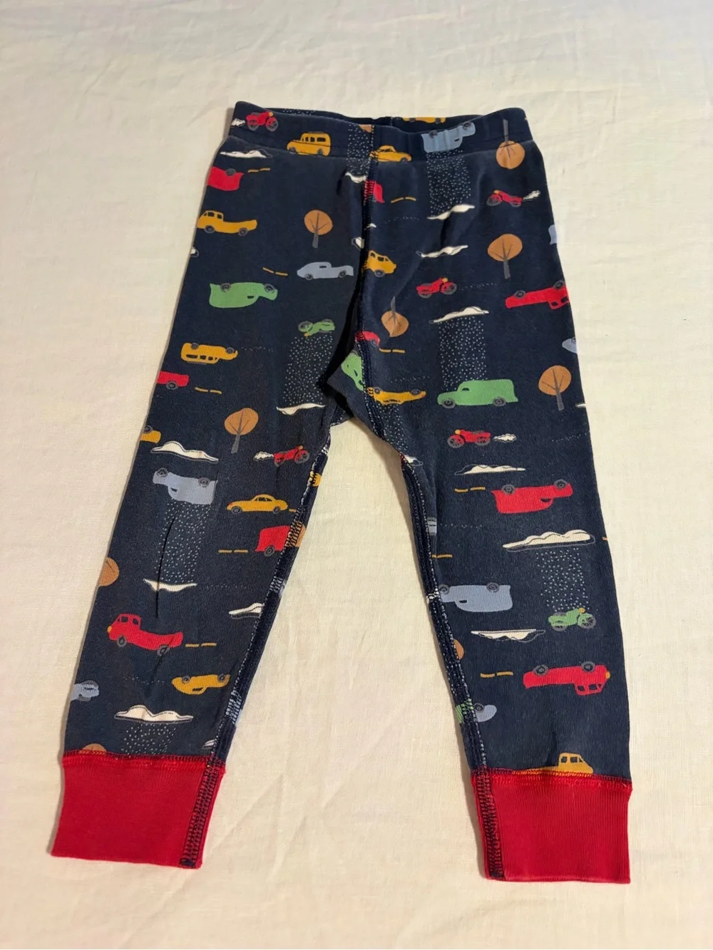 Hanna Andersson Boy’s Navy Car Print Pajama Set with Red Trim 18-24 months